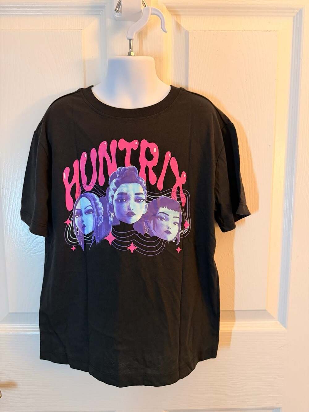 Netflix KPop Demon Hunters HUNTR/X Graphic T-Shirt Size XS (4/5) Black